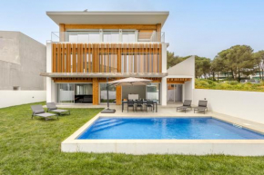 NEW Lilac Cascais Villa with Smimming Pool